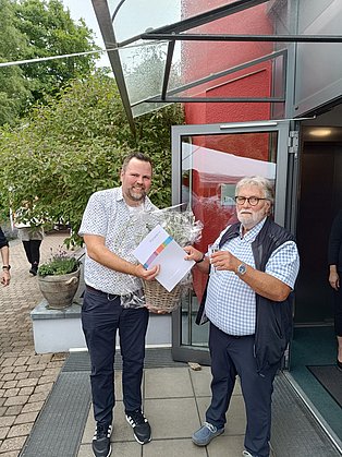 Michael Kehren, Geschäftsführer des Paritätischen Euskirchen und Eberhard Kremer, Geschäftsführer des Hauses Sonne